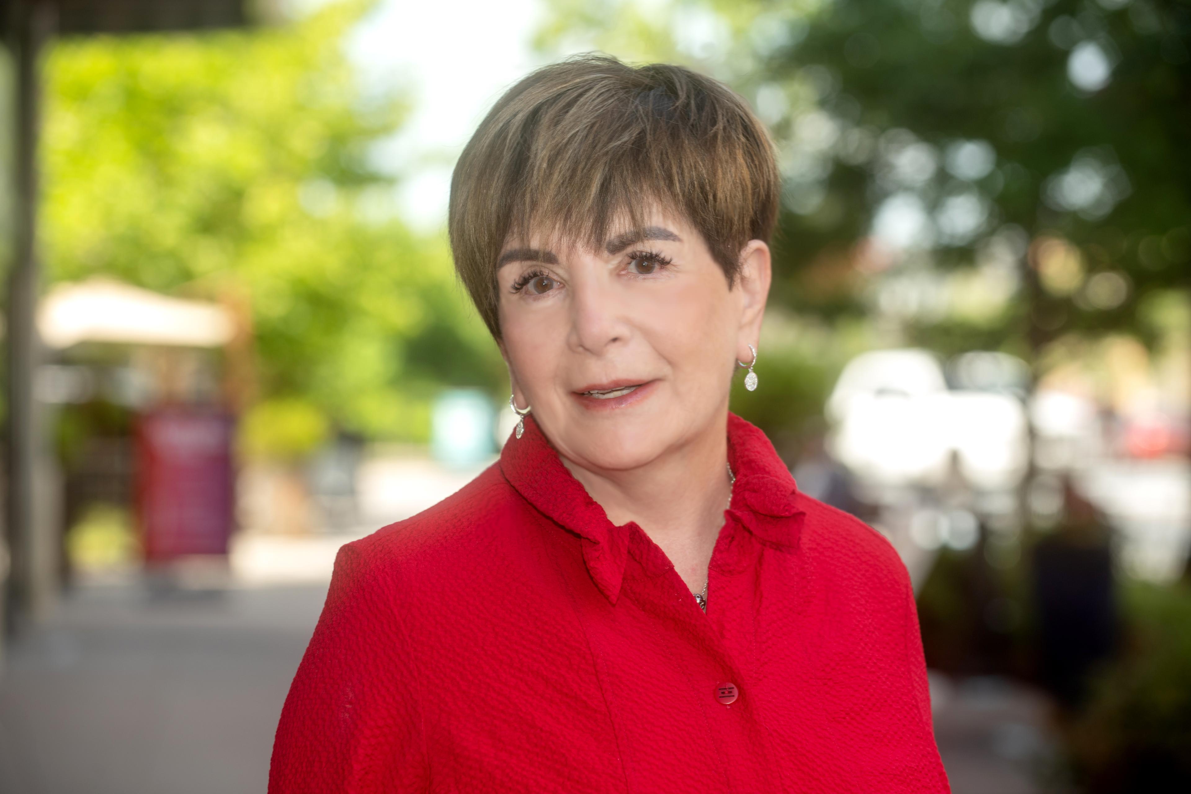 24_Sharon_Weinstein_selection