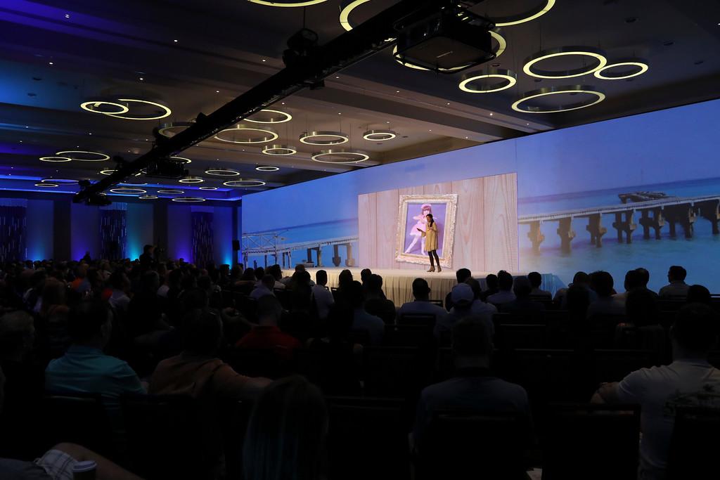 Tessa Todd Morgan speaking to Corporate Audience