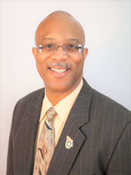 Dr. Christopher Powell